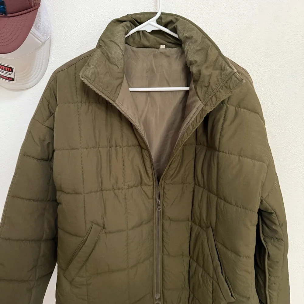 N/A quilted olive